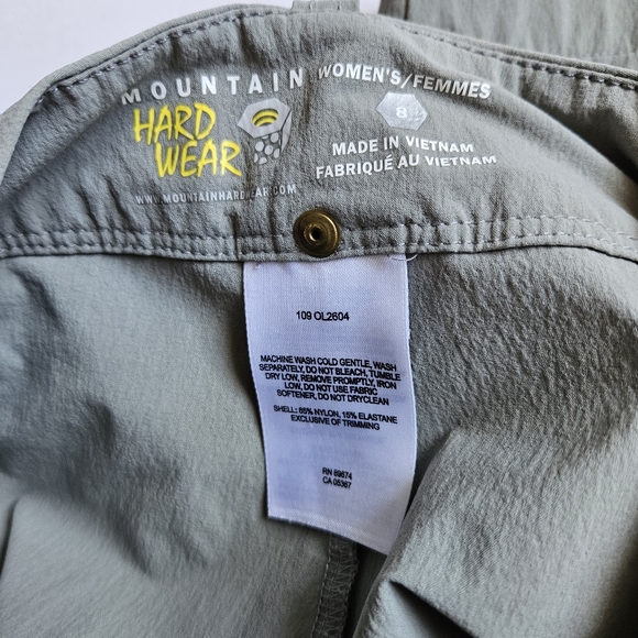 Mountain Hardwear Hiking Shorts - Picture 6 of 6